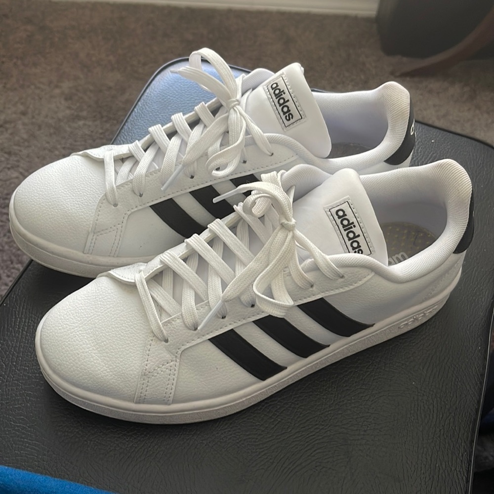 Adidas Grand Court 2.0 Sneakers